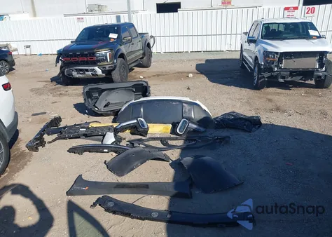 2025 Rivian R1S Ascend Tri Motor Max Pack/Premium Tri Motor Max Pack z USA, uszkodzony, nr VIN 7PDSGCBPXSN057904